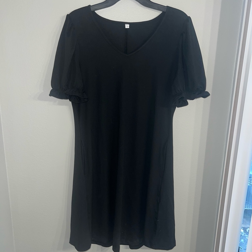 Elegant Black Puff Sleeve Dress